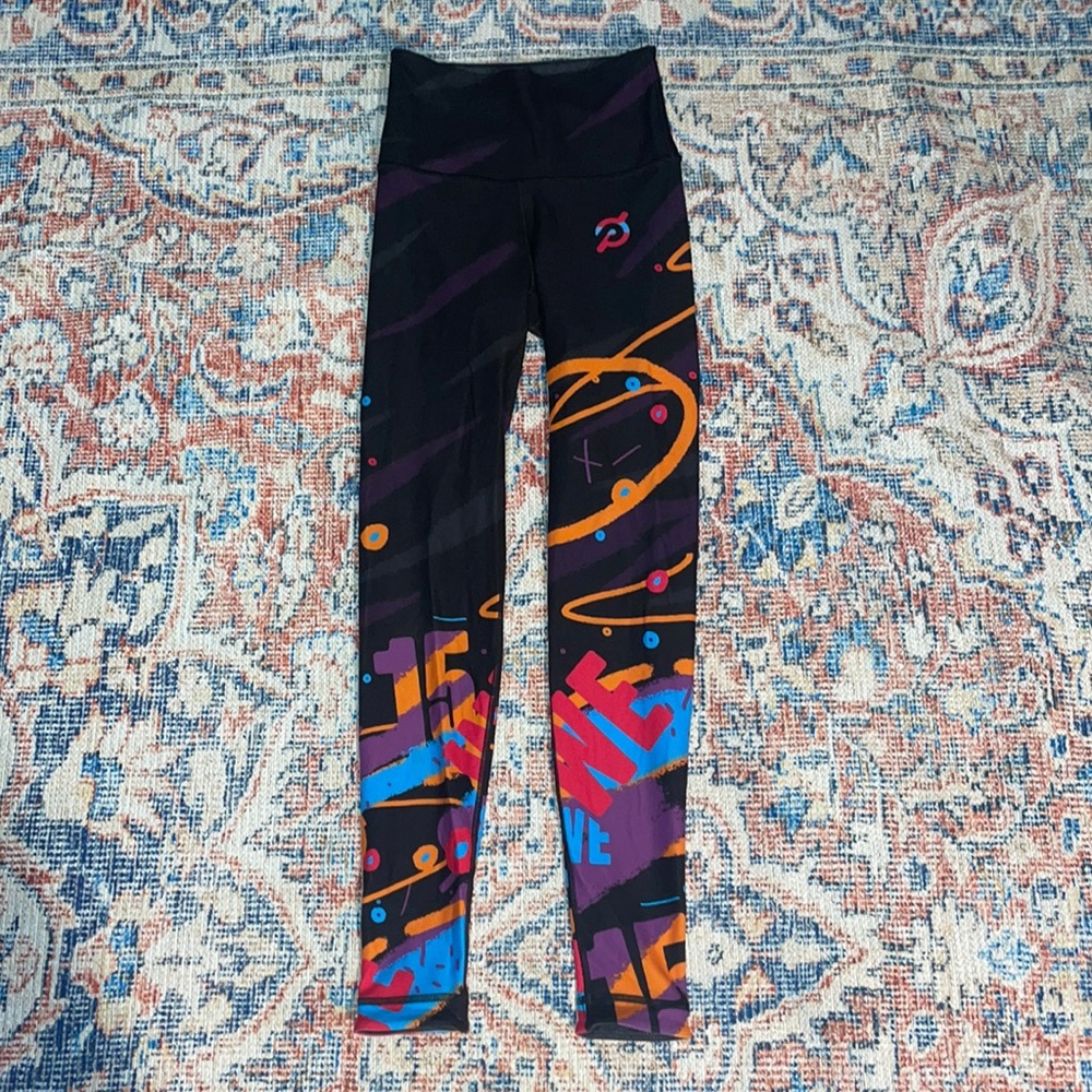 WITH Wear It To Heart Peloton Black Printed Leggings SZ XS